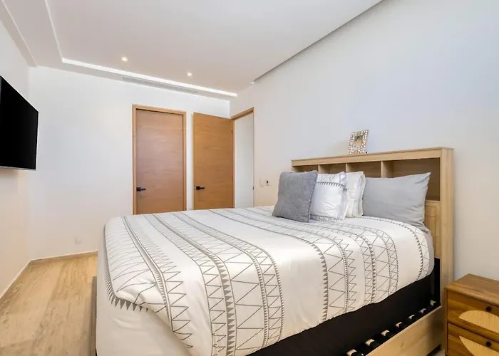 Ferienhaus Charming Coastal With Ocean Views, Pool, Gym And Shared Amenities Cabo San Lucas