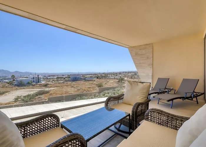 Charming Coastal With Ocean Views, Pool, Gym And Shared Amenities Ferienhaus *