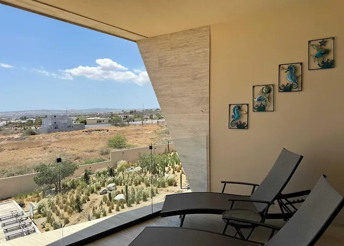 Сasa de vacaciones Charming Coastal With Ocean Views, Pool, Gym And Shared Amenities *