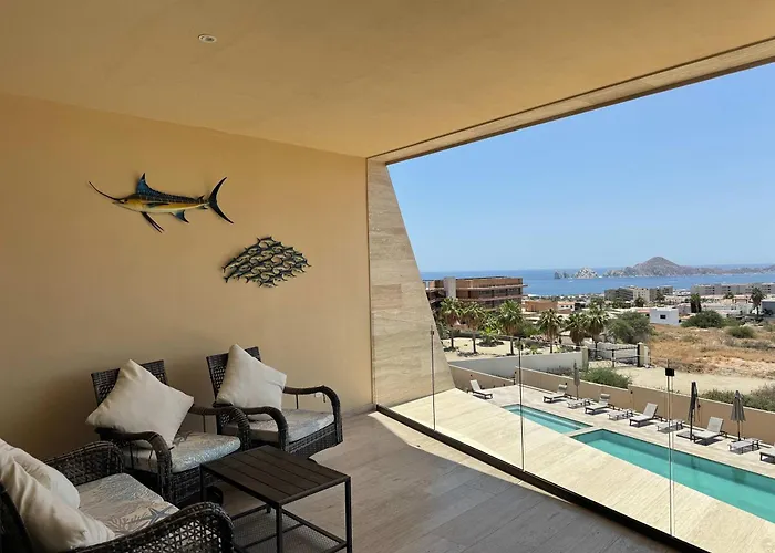 Сasa de vacaciones Charming Coastal With Ocean Views, Pool, Gym And Shared Amenities *